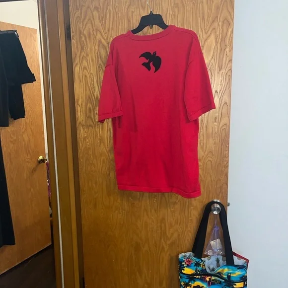 Louis Vuitton Red Logo Sweater - Picture 5 of 9